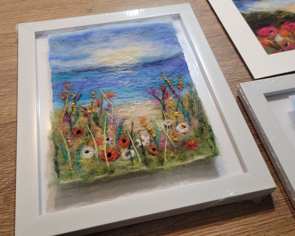 Wool Painting Meadow by the Ocean – Handmade Textile Wall Art with Wildflowers, Coastal Landscape, Framed Fibre Artwork