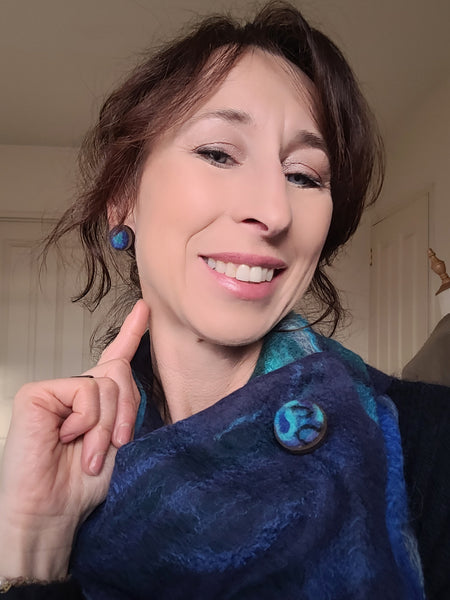 Jewelery Set Inspired by Sea – Needle Felted Earrings & Brooch. Merino wool on Wooden Base