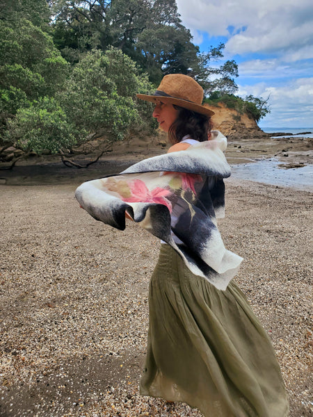 Nunofelting Shawl Pink Magnolia. Natural silk and soft merino wool in cream and black.