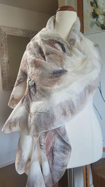 Natural Silk Shawl - Handmade Merino Wool Scarf | Lilies Flowers