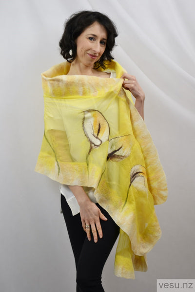 Large shawl with silk and merino wool yellow 4306