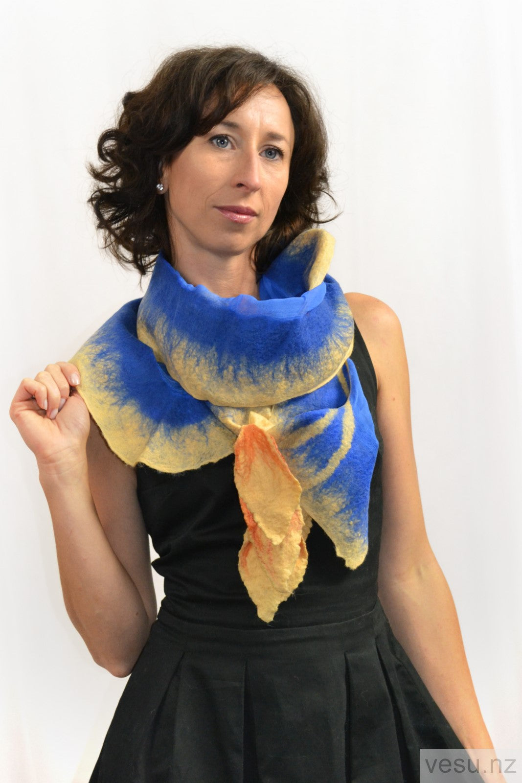 Blue scarf with beige leaves