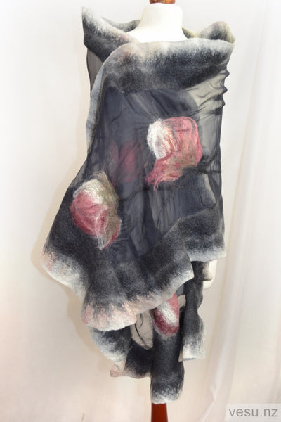 Graphite with pink silk shawl with merino wool 4512