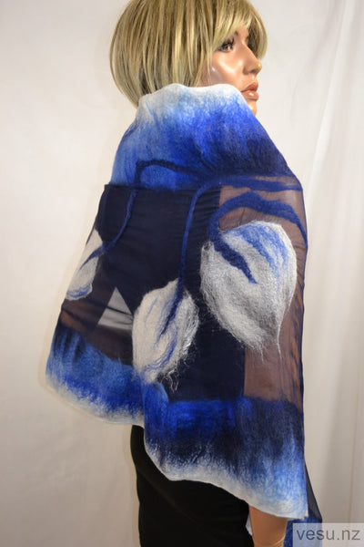 Unique silk shawl with merino wool