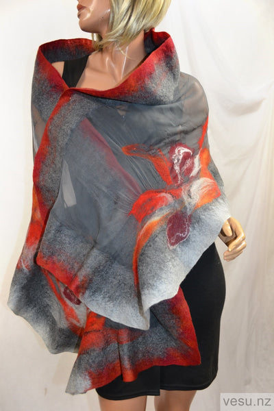 Unique silk shawl creation 4555