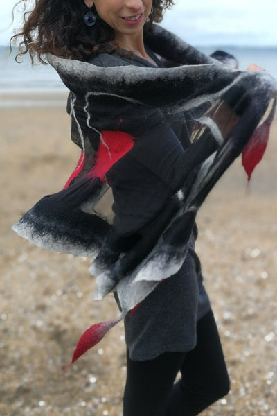 Handmade Silk Scarf - White Calla Lily Merino Wool Wrap | Elegant Floral Shawl